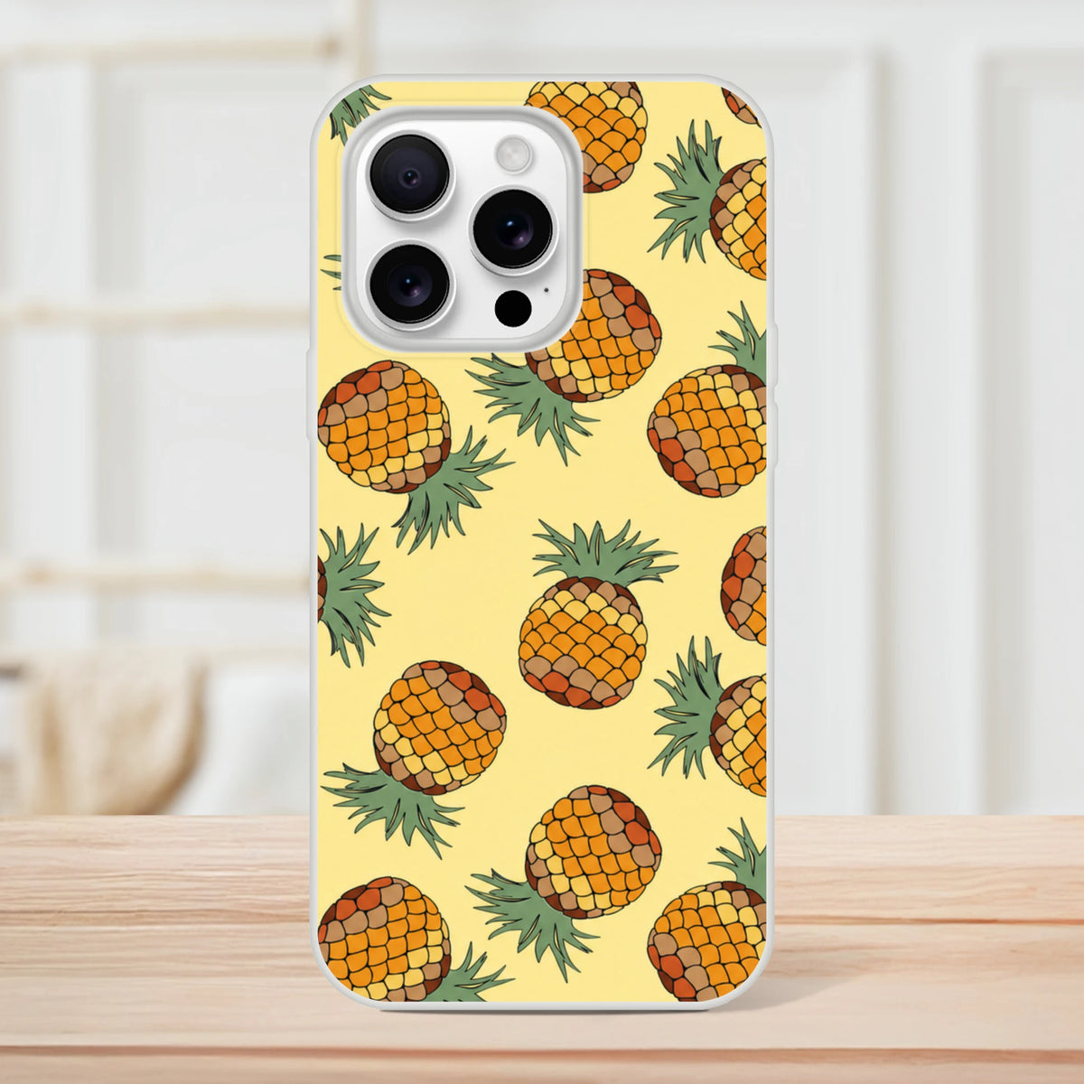 Cute pineapple-pattern iPhone case for 13–16, tropical fruit print with slim, flexible matte finish.